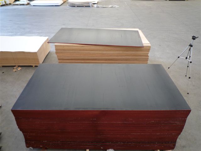 Far Eastern Plywood H/Wood Ext Film Faced